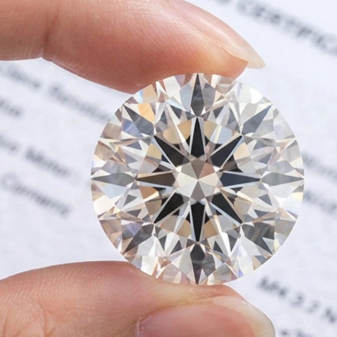 2 Carat Round Lab Created Diamond best