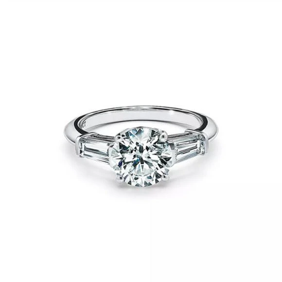 1 Carat Round Diamond Ring