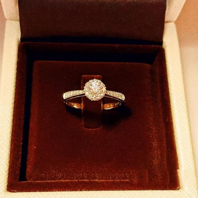 Round Diamond With Halo suppliers